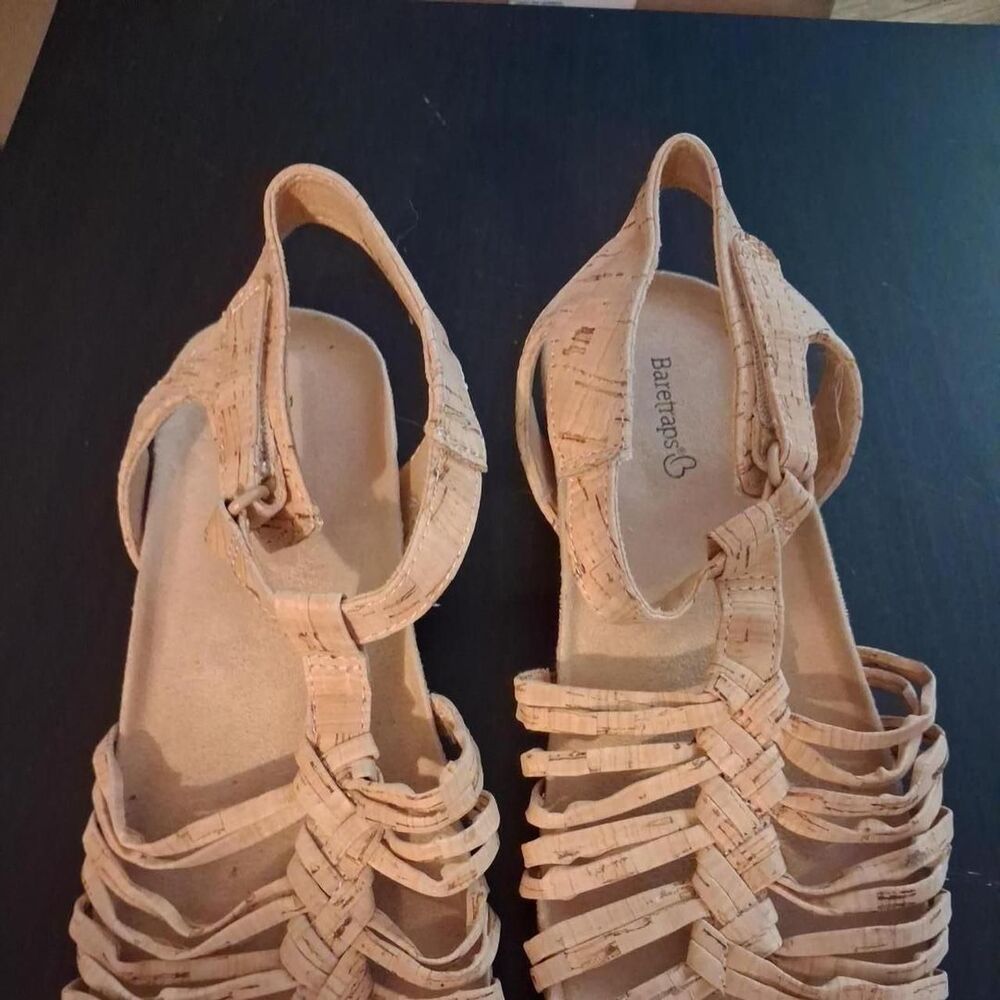 Baretraps Women's Tan Sandals